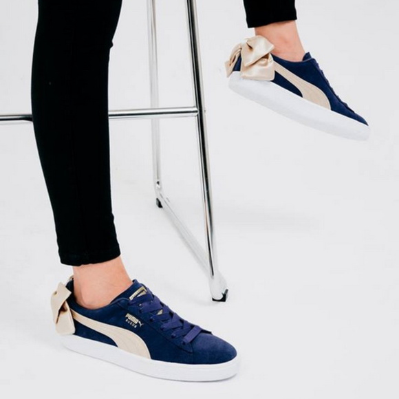 PUMA Suede Bow Sneakers - Picture 8 of 8